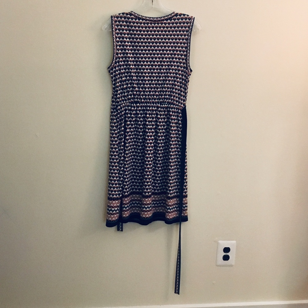 MAX STUDIO Printed Faux Wrap Dress (Size S) - Picture 6 of 8